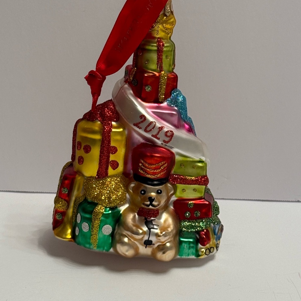 Waterford Holiday Heirloom 2019 Christmas Tree Ornament with Gifts